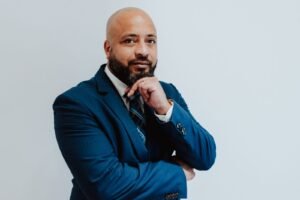 Carlos Britto: o advogado luso-brasileiro que redefine a excelência jurídica entre continentes