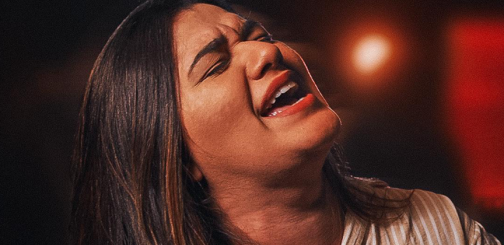 A cantora gospel Larissa Martins. Foto: Divulgação.