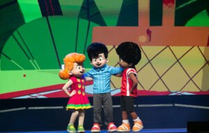 3 Palavrinhas realiza pocket-show gratuito no Pátio Limeira Shopping, em São Paulo