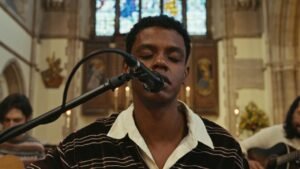 José Jr. lança projeto gravado em igreja histórica de Londres e explora sonoridade inspirada no Fado