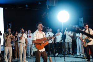 O cantor José Wellington lança o single e clipe de “Vem Marcar”