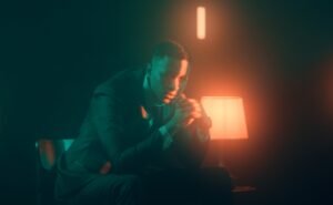 O cantor 2metro apresenta o EP “O Plano” e o clipe de “Coroa da Vida”