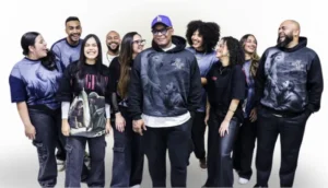 O grupo One Service lança o single e clipe de “O Galo Cantou”, que trazem a participação do cantor Guilherme Andrade