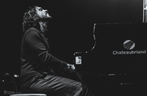 Fellipe Fernandes mistura MPB e jazz em sua nova música “Homens-Ninguém”