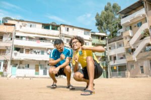 Rapper Brunno Ramos, em colaboração com Bruninho Music e Victor Henry, lança a faixa “Brasil”
