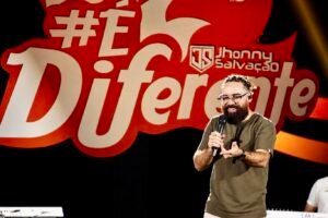 “Levando esperança por onde chegarem”: Jhonny Salvação anuncia DVD gravado no Ceará e estreia em agosto