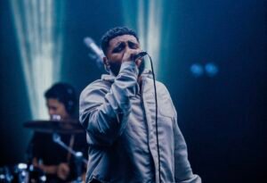 Silas Magalhães aposta no trap melódico na canção “Pra Não Te Perder (Ao Vivo)”