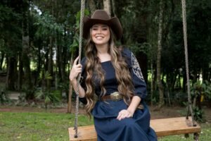 Revelação do feminejo, Tamy Klaus lança a canção “História de Amor”