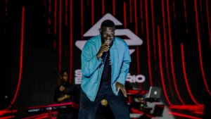 Samuel Eleoterio lança o single e videoclipe de “Vai na Marcha”