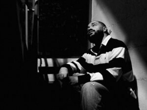 Asaph apresenta “Imperativo Categórico”, segunda música de trabalho de seu novo álbum pela Onimusic